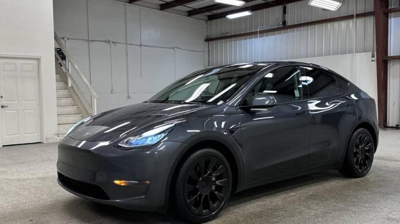 TESLA MODEL Y 2022 7SAYGDEE6NF329162 image